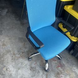 Rolling Chair