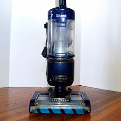 Shark Lift-Away Upright Vacuum