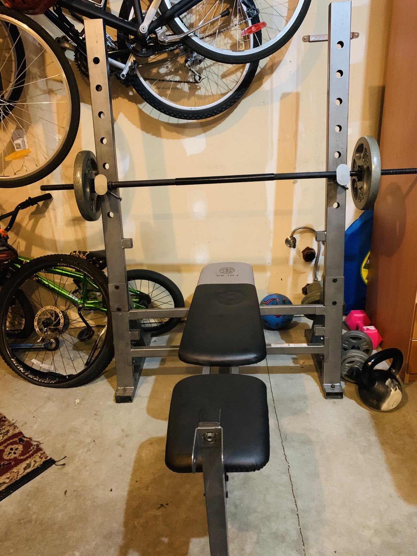 Weights bench and rack