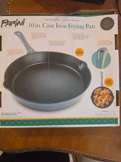 Cast iron frying pan