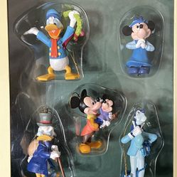 Retired Disney Mickey’s Christmas Carol .Disney 5ps Storybook Ornament Set Mickey Christmas  Carol 