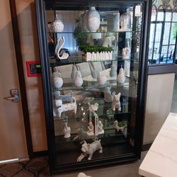 Rockford Mirrored Curio Cabine 