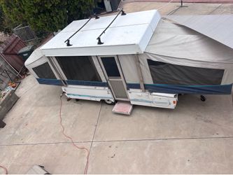 1995 Coleman  Avalon Pop Up Tent Trailer