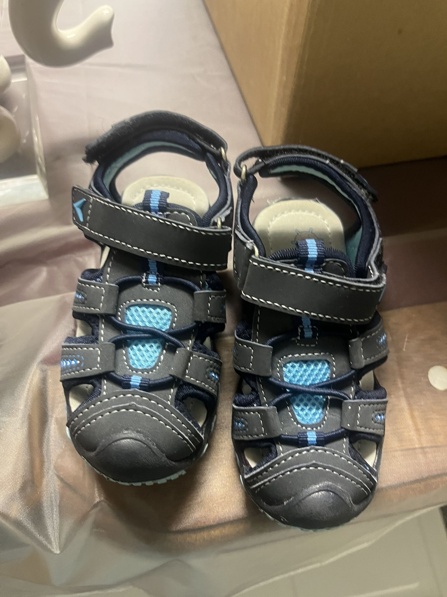 Apakowa Kid's Boy's Girl's Soft Sole Close Toe Sport Beach Sandals