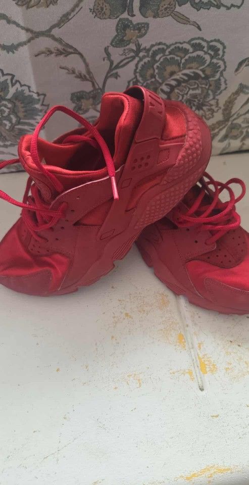 Nike Shoe 