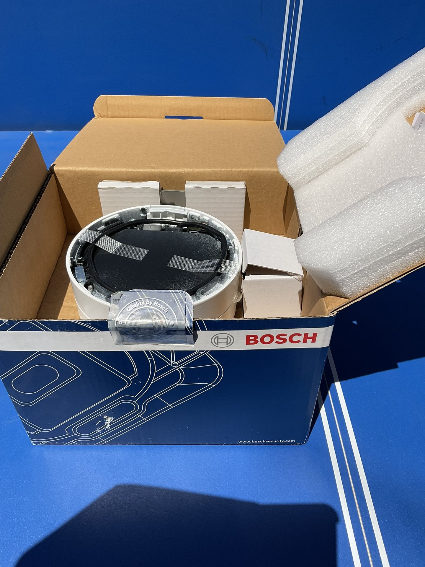 Flexidome Ip Starlight 8000i New 8502 R