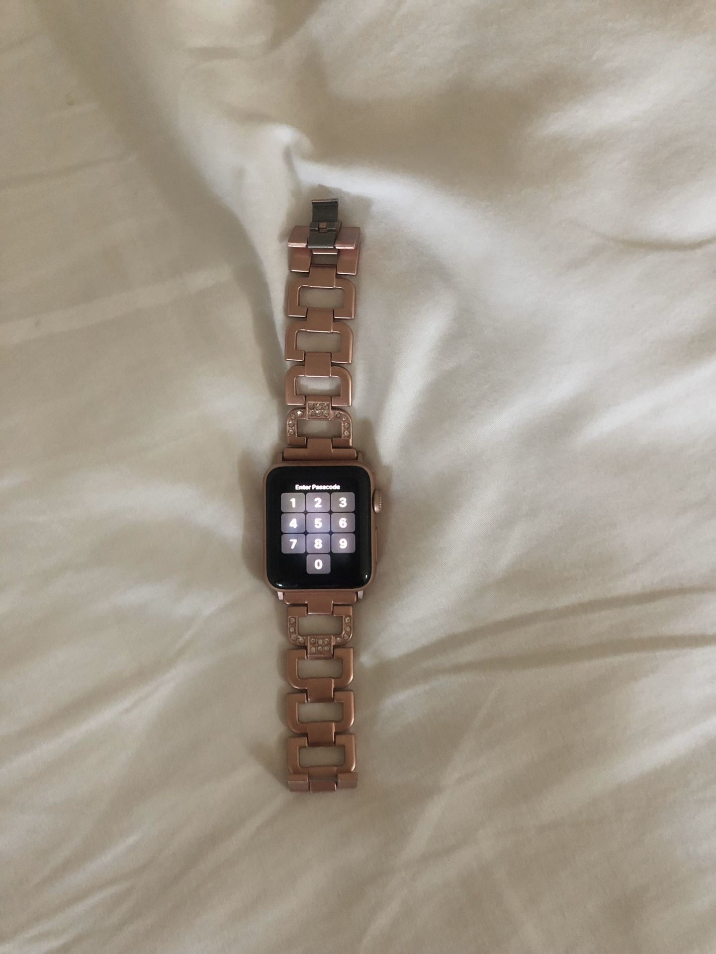 Apple Watch Series 3 with Cellular and GPS with FOUR bands- Great Condition