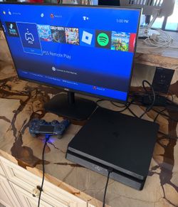 PS4 slim 1tb with controller