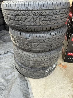 265 65 17 4 Tires Michelin