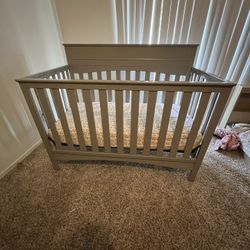Delta Crib 4-1