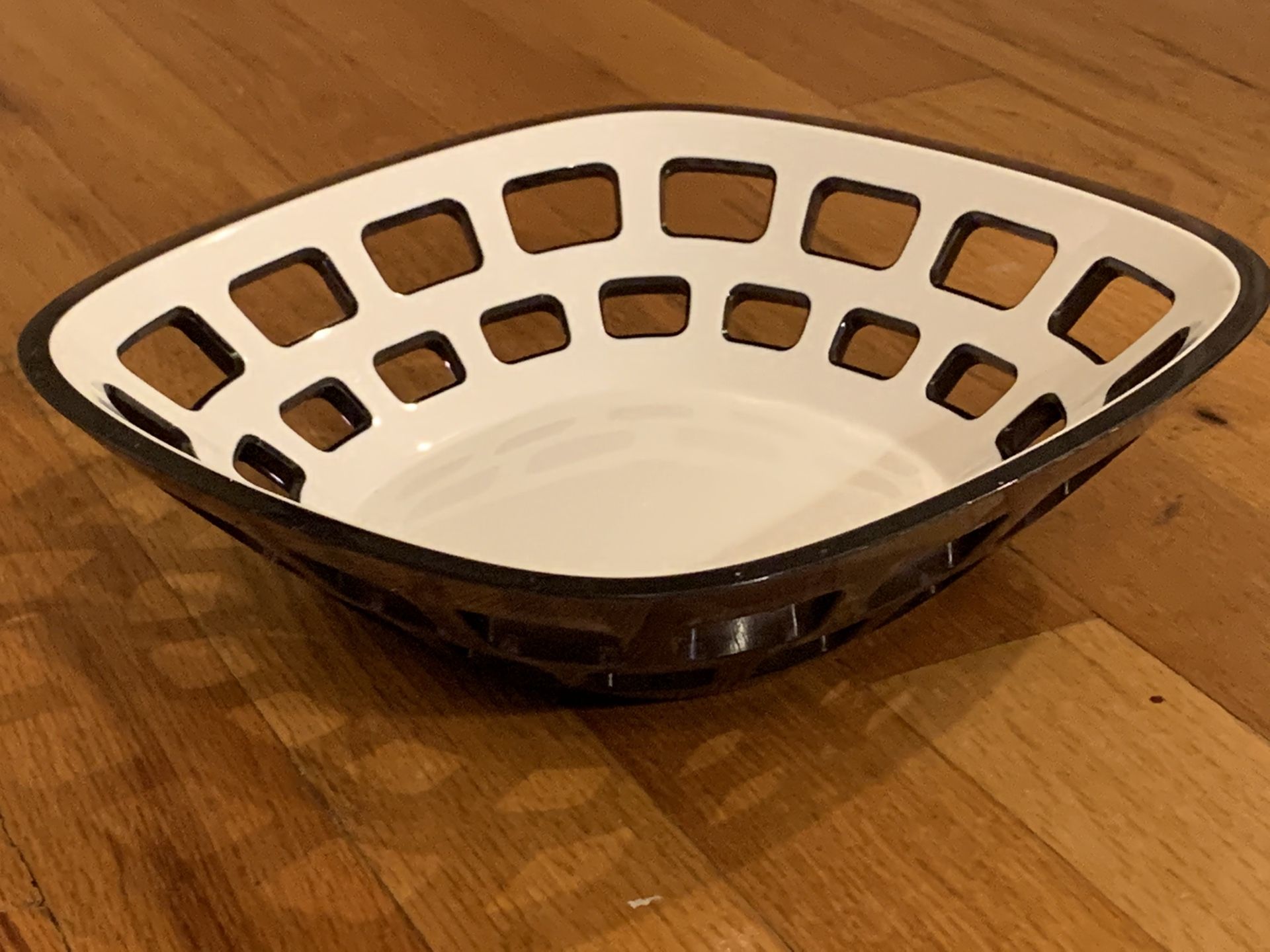 Guzzini two tone bread basket-made in italy