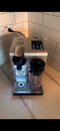 DeLonghi Nespresso Lattissima Pro EN750MB