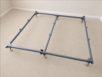 FREE – King Size Metal Bed Frame – Already Assembled – Curb Alert