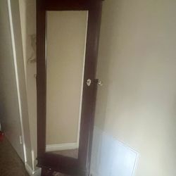 Mirror Jewelry Holder With Key