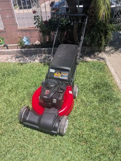 Lawnmower lawn mower