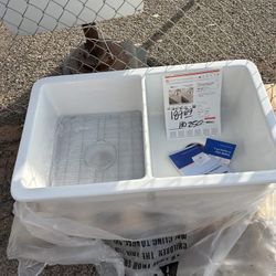 Drop-In/Undermount Double Sink in White 