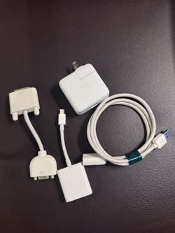 Vintage Apple iPod Chargers & Adapters Bundle – FireWire + 30-Pin USB – Good Condition!
