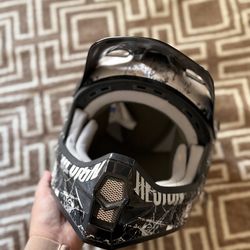 Kids Motorcycle Helmet (Size: M)