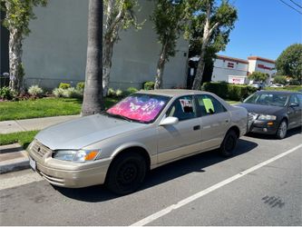 1998 Toyota Camry LE