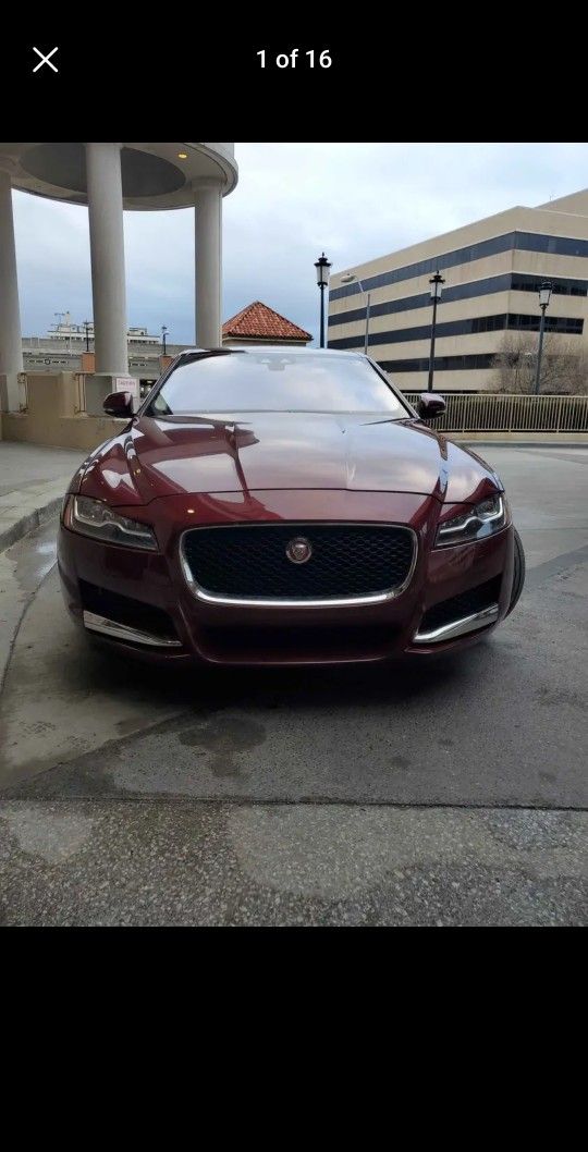 2017 Jaguar XF