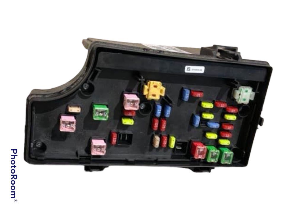 BOX FUSE 2006 2007 2008 2009 CHRYSLER PT CRUISER TIPM BCM BOX FUSE MODULE
