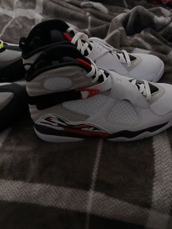 Brand new tennis shoes for sale