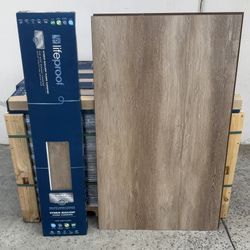 Lifeproof Fox Run Oak 9.4 in. W x 48 in. L Waterproof Hybrid Resilient Flooring (18.8 sqft/case)