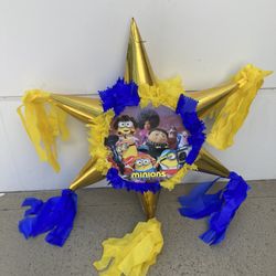 Minions Star Piñata 