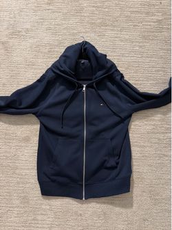 Calvin Klein Hoodie – Medium