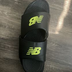 (Used) New Balance 200 Adjustable Slides – Black/Neon – Men Size 11