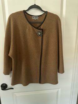 Beige short jacket