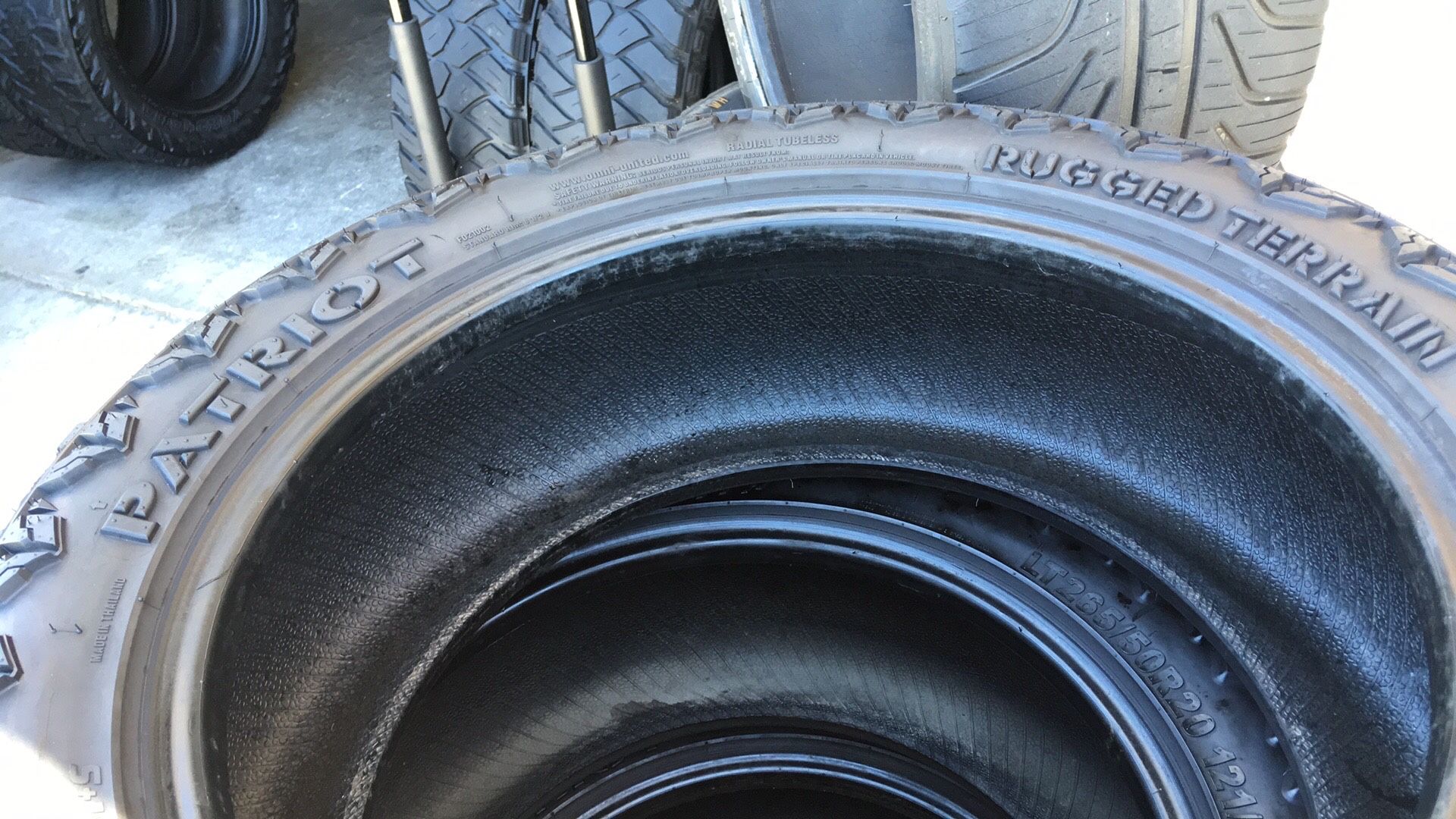 265/50/20 (2 patriot rugged (1 amp terrian?