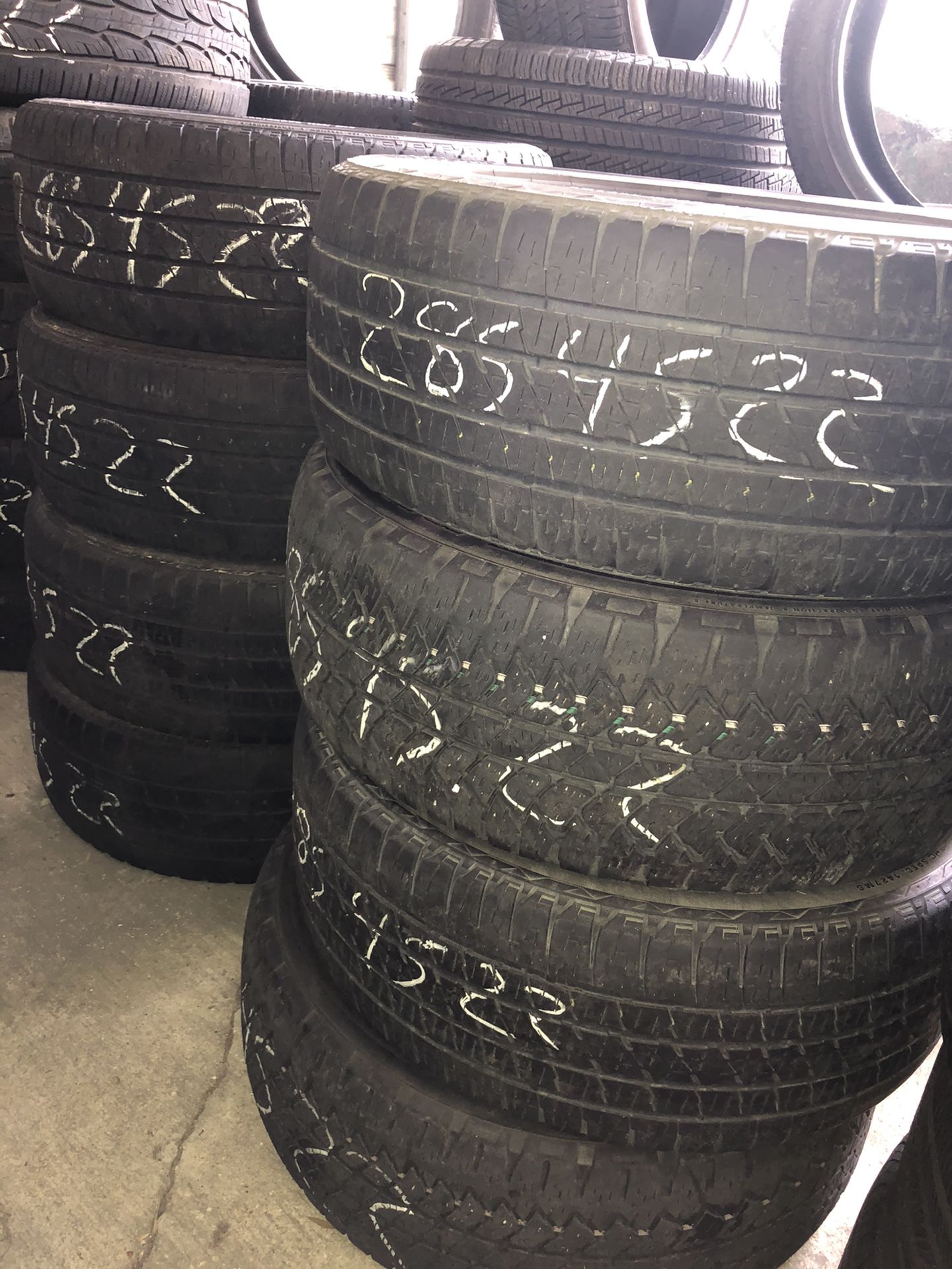 Sets of 285/45R20