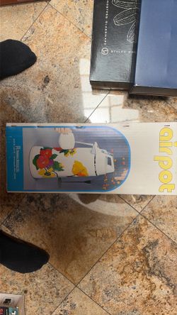 vintage 70s airpot