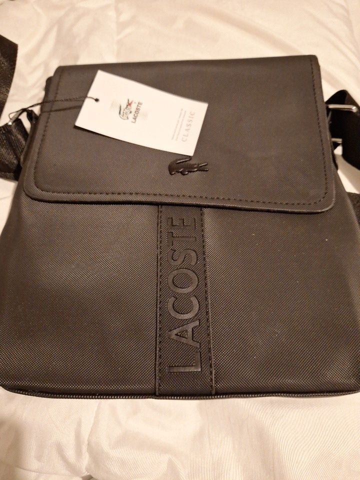 Lacoste bag