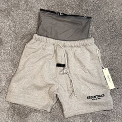 Dark oatmeal Essential Shorts 
