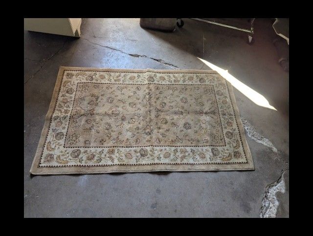 3 X 5 RUG