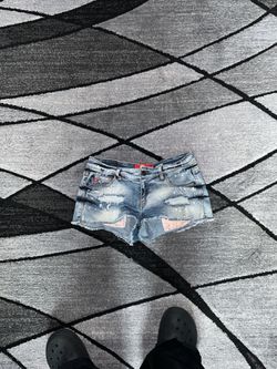 2000 low rise shorts