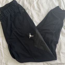 Nike Jogger Men’s Large NWT