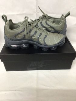 Nike Air Vapormax Plus Dark Stucco White Dark Grey AT5681-001 Size 10.5 (43706)