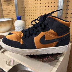 Nike Air Jordan Mid SE Premium ‘stain Gold’ 