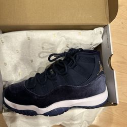 Jordan 11s