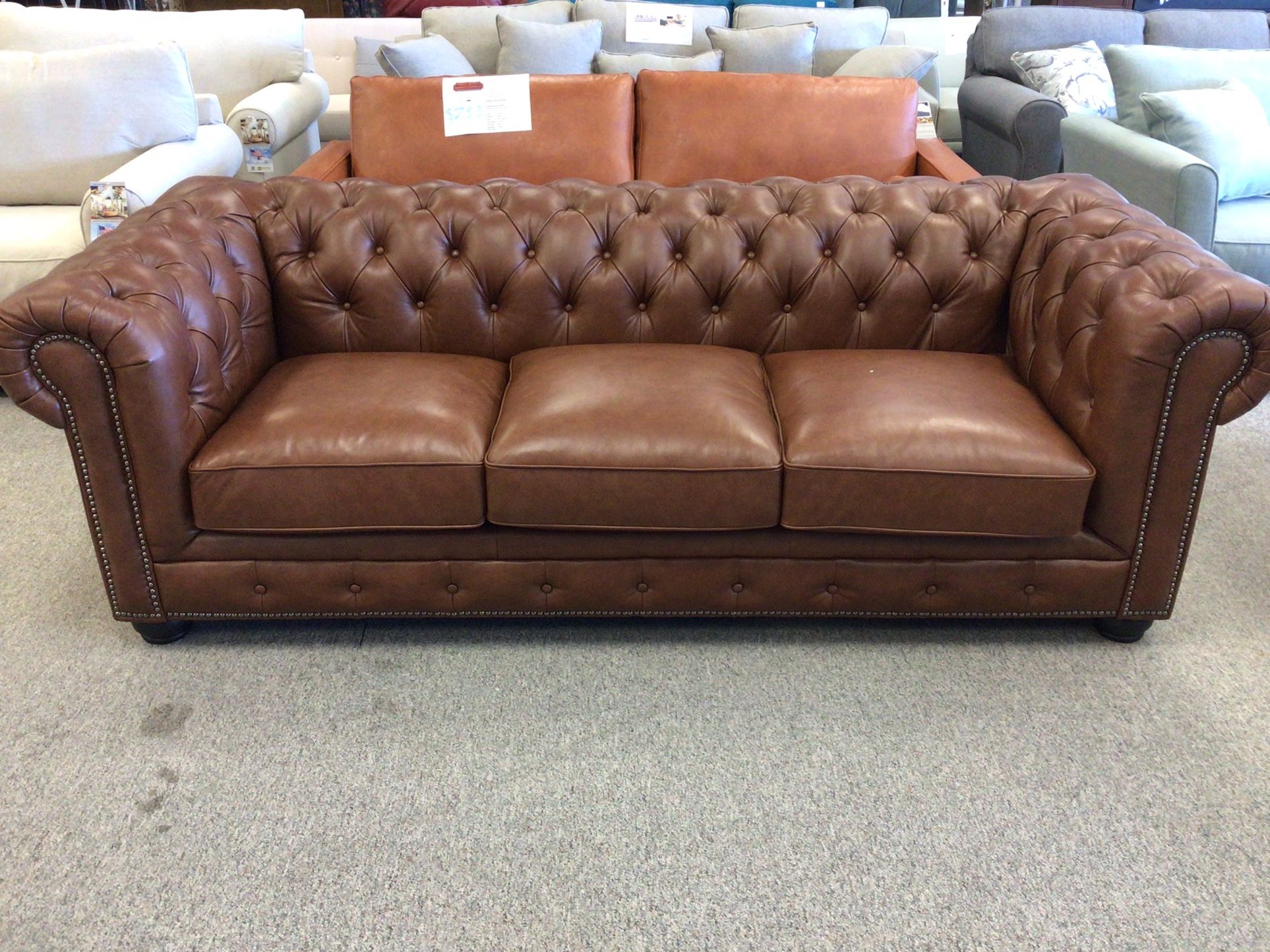 BOWERY HILL Leather Chesterfield Sofa in Chestnut
