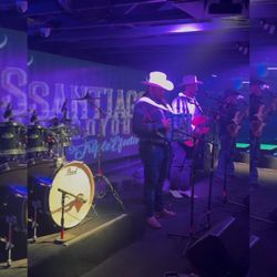 Grupo Norteño Disponible