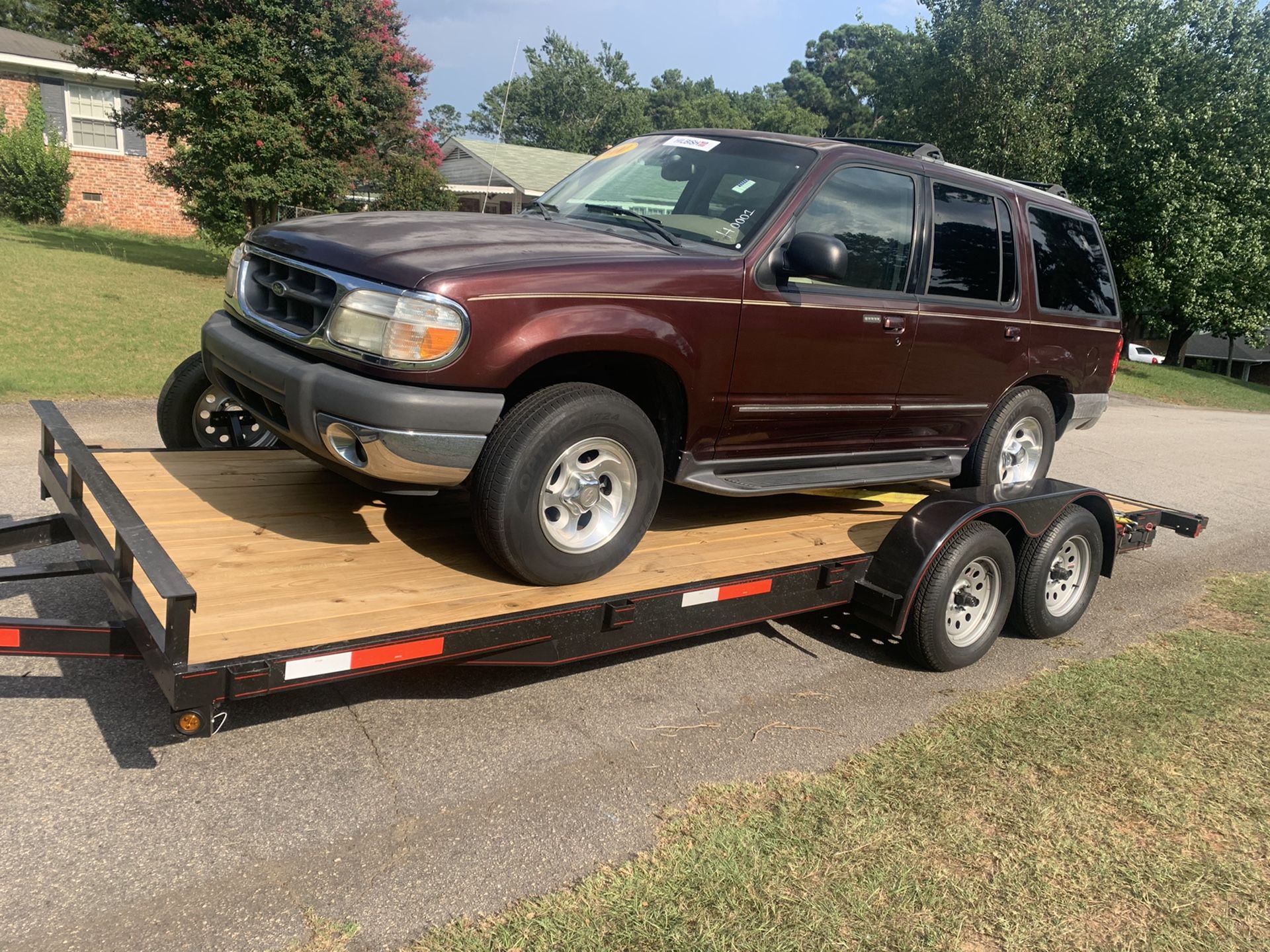 2000 Ford Explorer