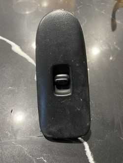 94-01 Integr Passenger Window Switch