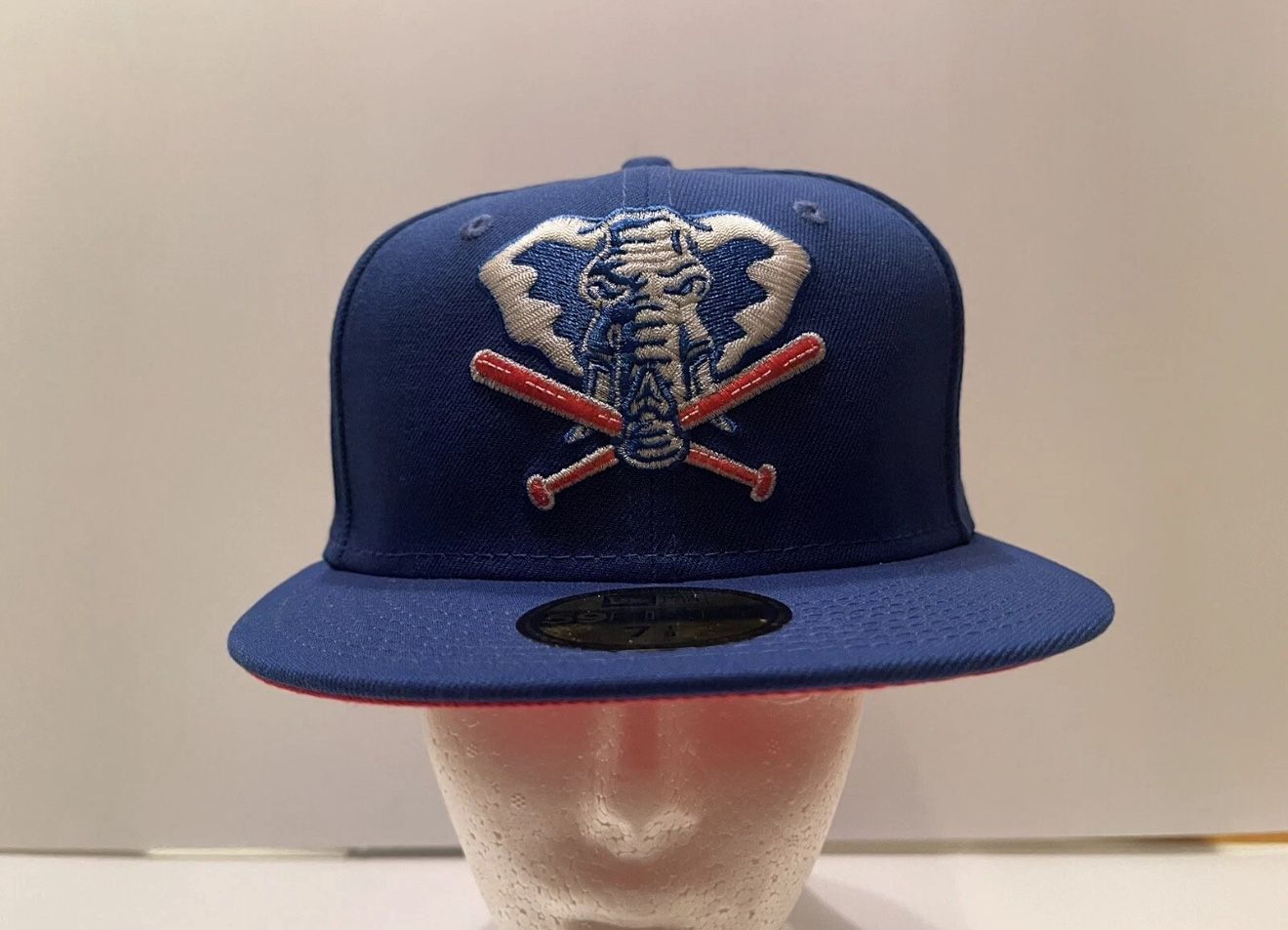New Era Oakland Athletics 59FIFTY Fitted Hat size 7 1/8 Exclusive