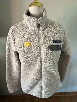 Iowa Hawkeyes Jacket Womens Small Beige Sherpa Fleece Sweater Columbia Zip