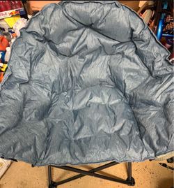Oversized Folding Padded heated chair