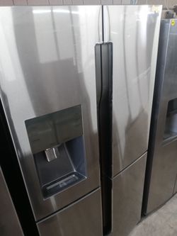 Samsung stainless steel 4-door french door refrigerator - Free delivery